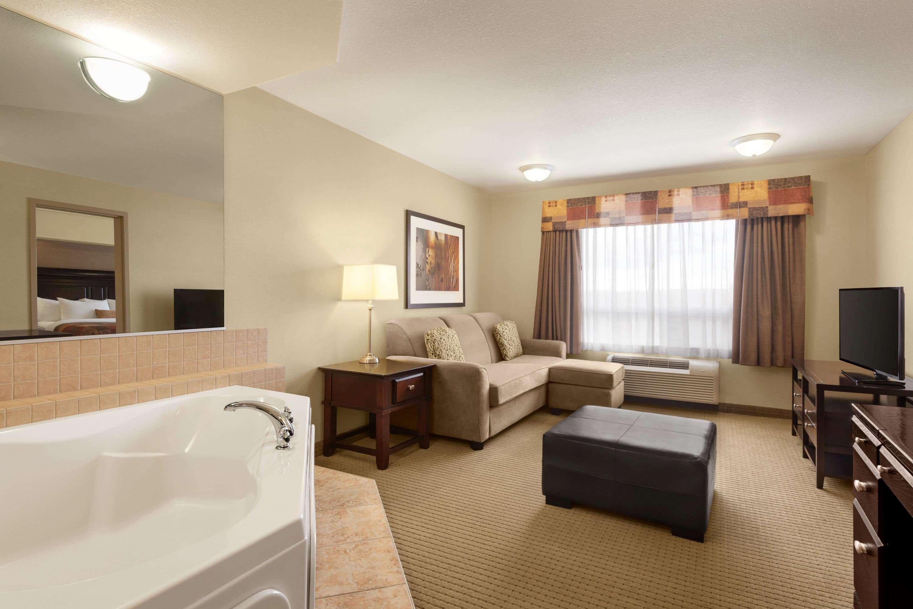 Ramada By Wyndham Drayton Valley Екстер'єр фото