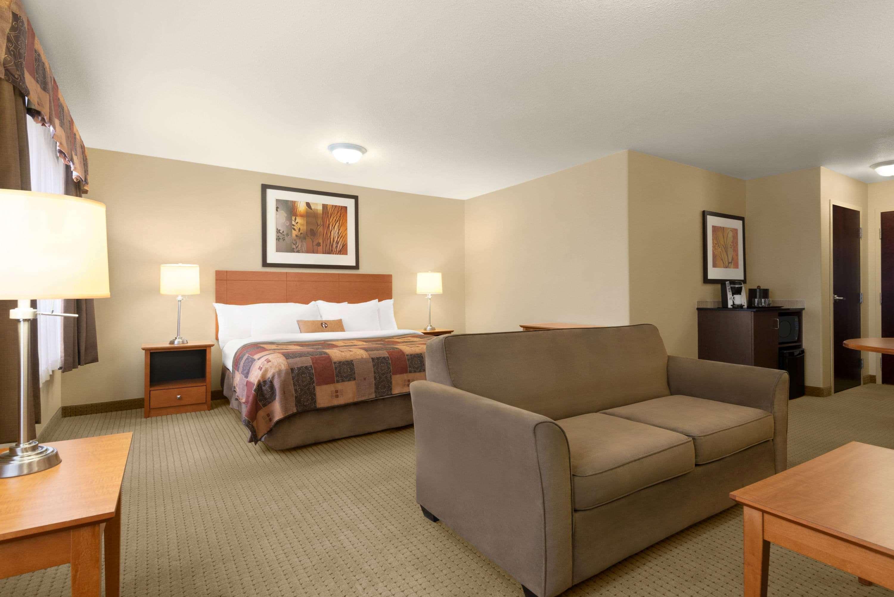 Ramada By Wyndham Drayton Valley Екстер'єр фото