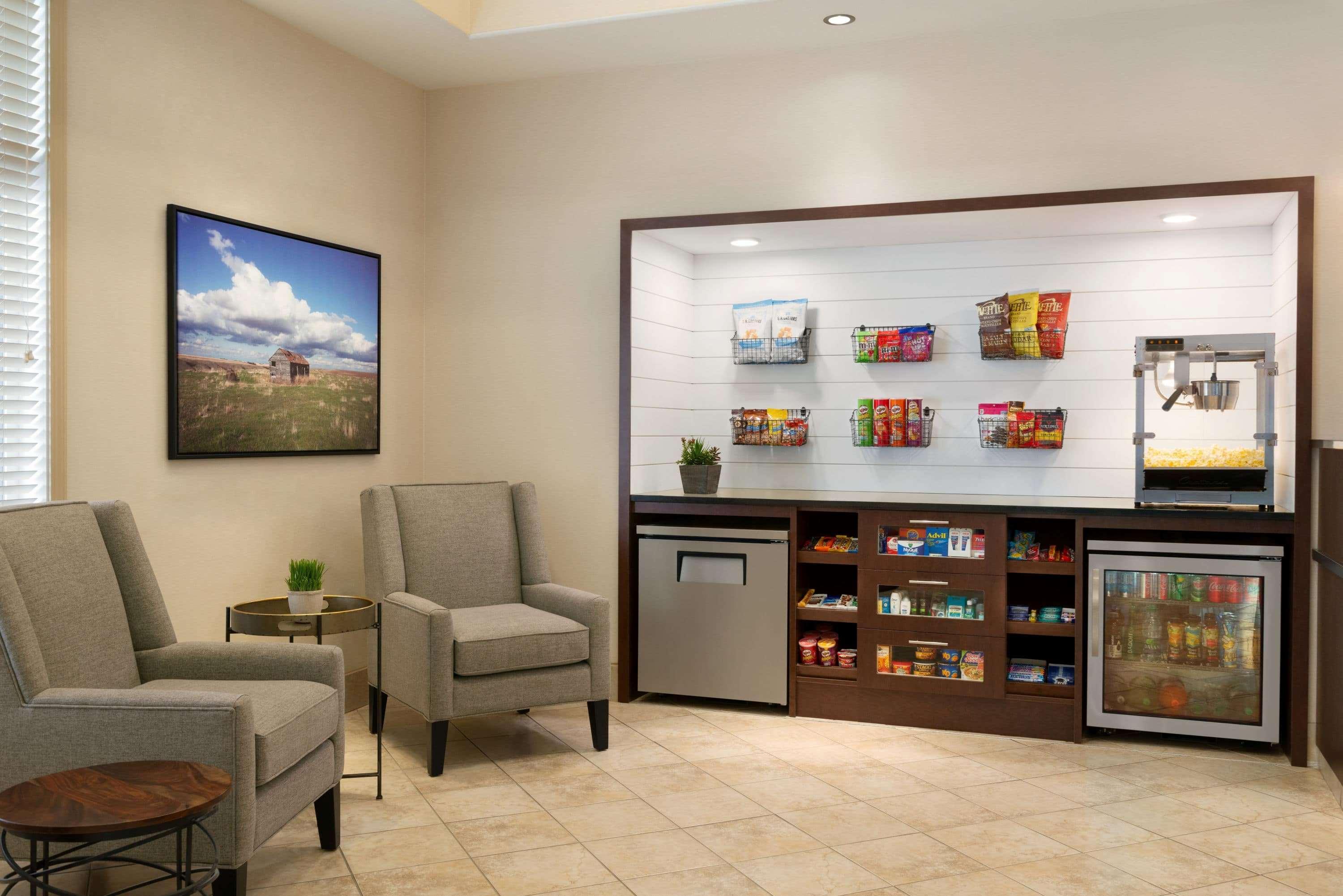 Ramada By Wyndham Drayton Valley Екстер'єр фото